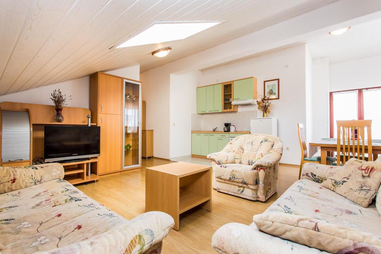 Lavanda 4 Apartment